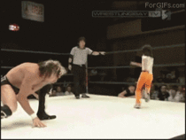 Kenny Omega vs Little Haruka