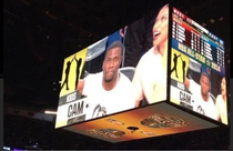 Kevin hart is caught on camera in NBA game