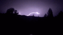 Lightning strikes seen in San Francisco Bay Area during rare thunderstorm