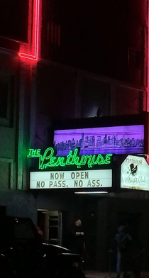 Local strip club No Vaxxxpass no ass