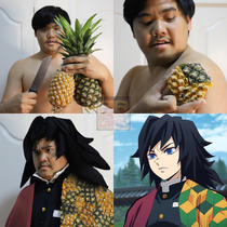 Lonelyman and his pineapple