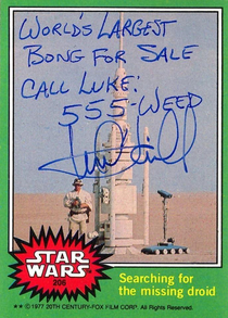 Mark Hamills signature on this vintage Star Wars trading card