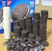 Mega Oreo