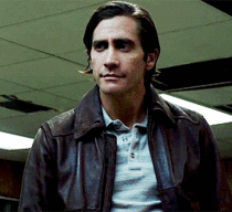 MRW I ask a girl out to go see Nightcrawler and she says yes