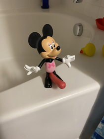 My daughter yo said she had to give Minnie Mouse a floaty before she could get in the bath tonight Boy was I not ready for this