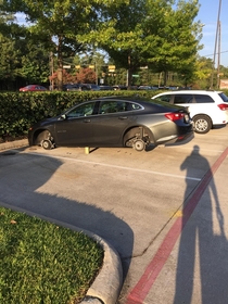 My first trip to Houston I was very impressed at how quickly the locals performed pit stops Must be a lot of NASCAR fans