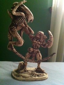 My flexing predator came with an alien