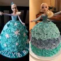 My mom made an Elsa cake