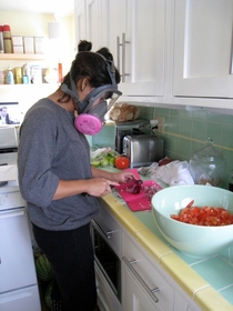 My sisters solution to cutting onions