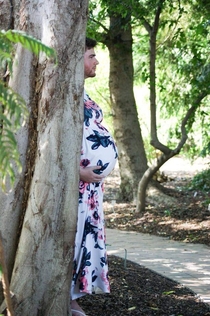 My wife was scrolling through an album of her friends maternity photos and came across this one Hes such a beautiful mother