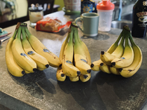 Never ordered groceries to be delivered I just wanted three bananas