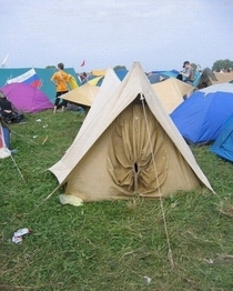 Nice anus tent