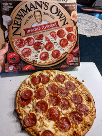 Paul Newmans pepperoni pizza meets expectations