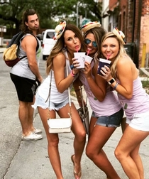 Pic #1 - Best photobomb at my cousins bachelorette party