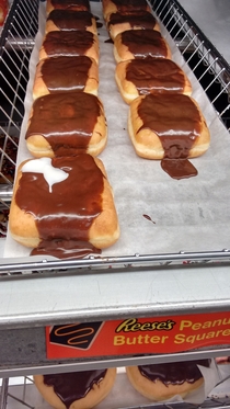 Pic #2 - Dunkin Donuts new Reeses peanut butter square donut