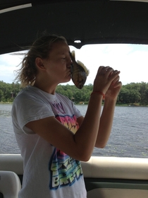 Pic #2 - My sister tried to kiss a fish