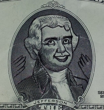 Pic #4 - Artwork on dollar notes