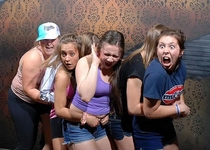 Pic #6 - A Haunted House Snaps Photos of people At The Scariest Moment Of The Tour