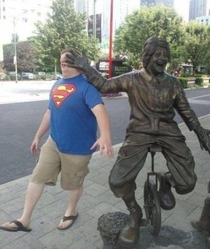 Pic #6 - Fun with statues
