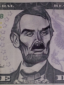 Pic #9 - Artwork on dollar notes