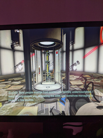 Playing Portal  in  It knows how to cut deep during quarentine