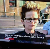 Policewoman going super saiyan