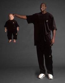 Shaq holding Verne Troyer