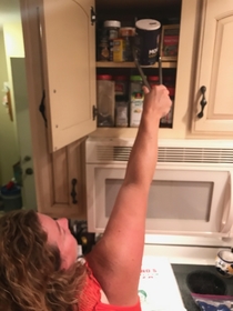Short people problemsthe struggle is real My buddys wife shows how she puts seasonings away 