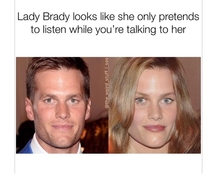 Skyler White from Breaking Bad was actually just Tom Brady in drag
