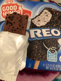 Soul itching difference with my Oreo ice cream bar
