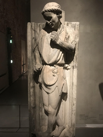 Statue of white guy who cant dance circa th century