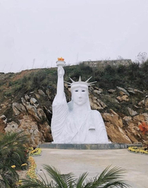 Statute of Liberty - Vietnam edition