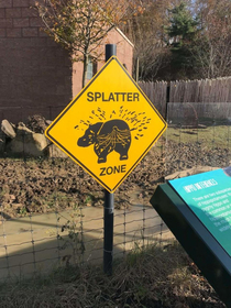 Stay out of the splatter zone at the zoo