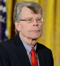 Stephen King is looking more and more like a wax figure of Stephen King