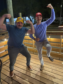Struck Gold Mario and Wario drunk at a bar