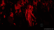 Taylor Swift doing the ultimate awkward white girl dance at the grammys