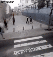 Thats how the Spanish police stops a street fight