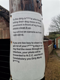 Thats one way to stop owners from not clearing up after their dogs