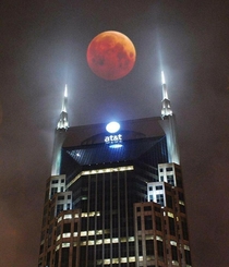 The Eye of Sauron came to Nashville