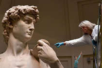 The true scale of the lady pointing at Michelangelos David
