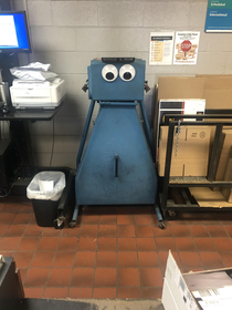 These enormous googly eyes on a machine