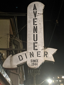 This diner sign has a very limp profile
