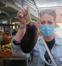 this eggplant got an eggplant