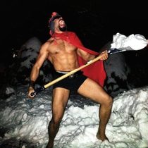 This is how we shovel snow in SPARRRATAAAAAAA 