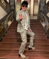 This is Norways new Minister of Finance Trygve Slagsvold Vedum Dressed appropriately
