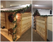 This office worker really like Christmas