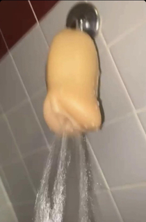 This shower head looks kinda familiar