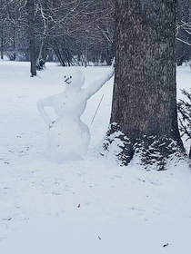 This snowman thinks hes so cool