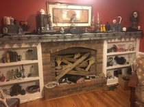 To you who posted their Christmas Thanksgiving I present my parents still Halloween living room on Thanksgiving day