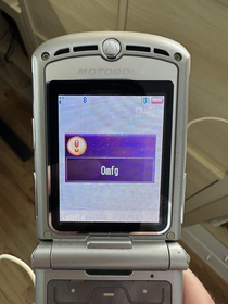 Turned on my old Razr and this is the error it gives me before spontaneously shutting down again
